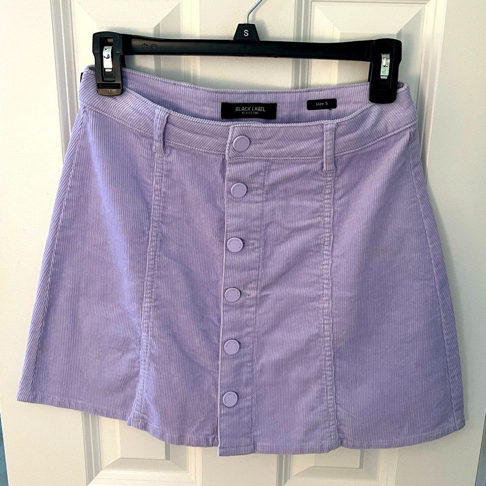 Black label size S lilac corduroy skirt